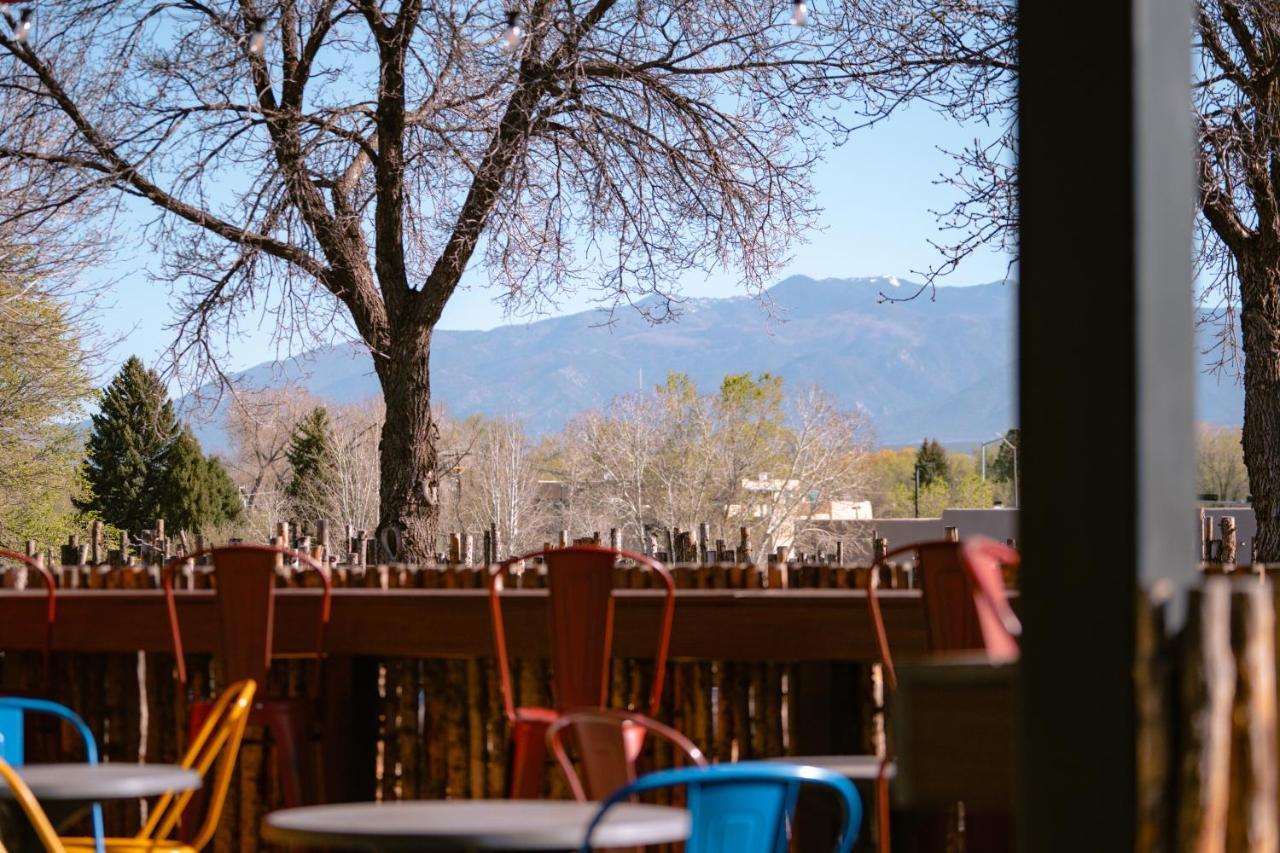 Taos Valley Lodge Exteriör bild